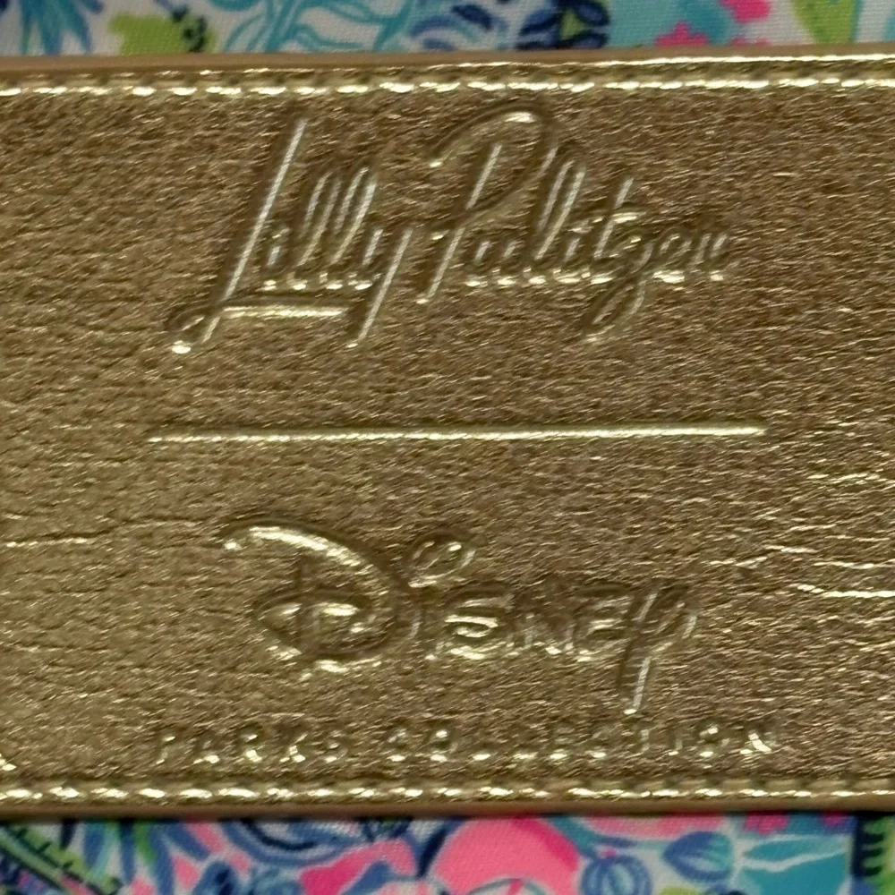 Lilly Pulitzer Floral Print Bag with Gold Accents - Picture 2 of 4